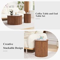 Ensemble de tables d'appoint rondes contemporaines en noyer cannelé avec base anti-rayures pour appartement
