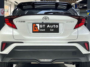 <span class=keywords><strong>Toyota</strong></span> C-HR SUV <span class=keywords><strong>2021</strong></span> 2022 2023 – Voiture d'occasion compacte et économique avec caractéristiques pratiques, traction avant, sièges en cuir, essence - Product Image 6