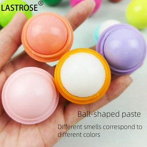 Balsamo Labbra Vegano al Gusto di <span class=keywords><strong>Fragola</strong></span>, Naturale <span class=keywords><strong>e</strong></span> Illuminante, Etichetta Privata, Idratante, in Formato Rotondo - Product Image 2