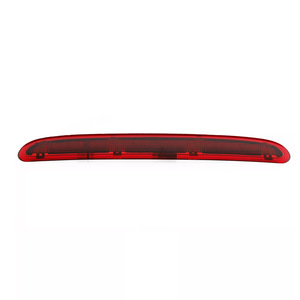 Luz de freno de montaje alto para Vauxhall Astra J 10-16 Rojo y Negro M133 - Product Image 4