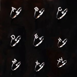 Модные ювелирные изделия, 925 стерлингового серебра, простые повседневные кольца с буквами для женщин, регулируемые кольца с открытым дизайном, оптовая продажа с фабрики - Product Image 1