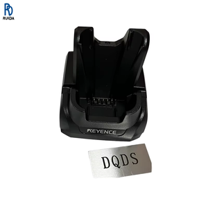 Unité de charge de communication portable KEYENCE BT-WUC8U authentique de qualité supérieure avec port USB en stock - Product Image 1