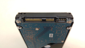 SAS 600GB 10000RPM yang Andal dengan Antarmuka HDD 12Gbps untuk Aplikasi Server Perusahaan AL14SEB060N - Product Image 5