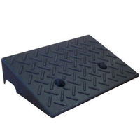 SW Heavy Duty Rue Portable Véhicule En Caoutchouc Route Bord Rampe Allée Voiture Sécurité Plat Câble Rampe En Caoutchouc Rampe Pour Câble