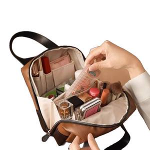 Sac de Maquillage en Cuir PU, Vente en Gros Usine, Trousse de Voyage Portable, Sac à Main Grande Capacité, Sacs de Toilette - Product Image 6