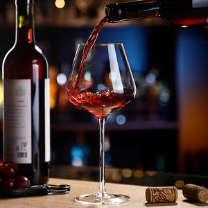 Fabricants de tasses en verre à <span class=keywords><strong>vin</strong></span> en cristal de luxe rouge bourgogne avec gobelet de raisin de <span class=keywords><strong>Bordeaux</strong></span> à longue tige et grand ventre pour cocktail - Product Image 3