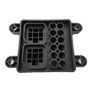 Boîtier de relais à fusibles automatique étanche 24V et 12V Bloc électrique central 6 emplacements IP65 pour câblage et électronique de véhicule - Product Image 4