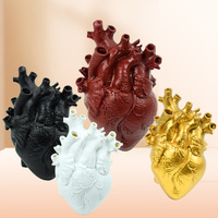 Vase en résine céramique coeur créatif transfrontalier Halloween ornements noir et blanc pour salon décorations de bureau à la maison