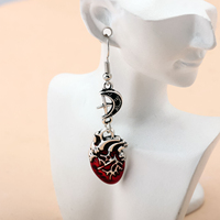 Nouvelles boucles d'oreilles personnalisées pour femmes, Halloween, gothique, vampire, chauve-souris, cœur rouge sang, lune