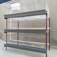 Cage d'Élevage Type H de Qualité Supérieure pour Poulets de Chair, 60/80 Oiseaux, 3/4 Niveaux, Galvanisée à Chaud, pour Exploitations Avicoles