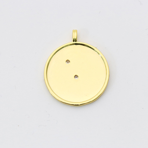 Di alta qualità CZ Micro pavè luna stella del nord sulla moneta rotonda ciondolo Zirconia cubica Charm per la creazione di gioielli - Product Image 6