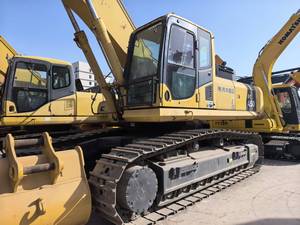 Excavadora de cadenas Komatsu PC450 usada, excavadora hidráulica grande de 45 toneladas para canteras y movimiento de tierras pesadas en minería y construcción. - Product Image 2