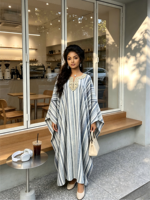 Robe décontractée pour femme, style boubou, col brodé, imprimé africain, à rayures verticales, col en V, manches courtes, ceinture, coupe ample, collection 2026, vente en gros