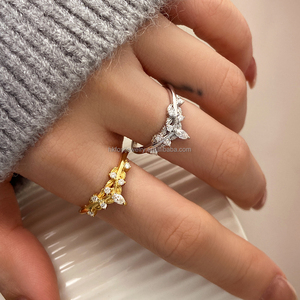 Bague empilable en agate mousse plaquée or 18 carats, classique, luxueuse, artisanale, pour femmes, pour mariage - Product Image 3