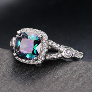 Anello di fidanzamento quadrato colorato per donna, elegante gioiello da dito alla moda per matrimonio - Product Image 2