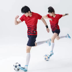 Venta al por mayor nuevo diseño mujeres uniformes de fútbol trajes ropa deportiva hombres niños KIT DE FÚTBOL Camisetas conjuntos - Product Image 1