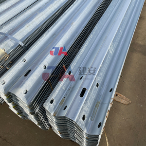 Barandilla de Seguridad Galvanizada Tipo W, Barrera de Protección Contra Impactos en Venta, al Mejor Precio, Barrera de Seguridad para Carreteras - Product Image 5
