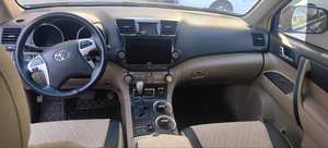 <span class=keywords><strong>Toyota</strong></span> <span class=keywords><strong>Highlander</strong></span> de <span class=keywords><strong>Segunda</strong></span> <span class=keywords><strong>Mano</strong></span> de Alta Calidad, Modelo 2012, 2.7L, Tracción en Dos Ruedas, SUV de Lujo de Siete <span class=keywords><strong>Plazas</strong></span> para Venta al Por Mayor - Product Image 5