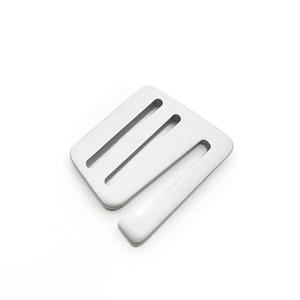 ウェビング用の調整可能な2.6CMバックルスライドバックルバックパックラゲッジストラップウェビング用のアルミニウムGフック - Product Image 3