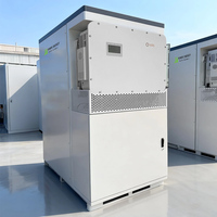 Armoire de stockage d'énergie commerciale JApower 70 kW 215 kWh, tout-en-un refroidie par air avec onduleur hybride Solis pour la sauvegarde du générateur