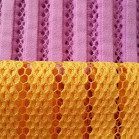 Tissu en maille 3D respirant et lavable en polyester HH-010 pour matériaux de soutien-gorge