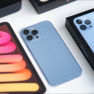 Téléphone mobile d'occasion Grade-A pour 13 Pro, 99 % neuf, écran 6,7 pouces, 6 Go de RAM, LTE 5G, appareil photo double 12 MP, garantie 1 an, États-Unis - Product Image 2