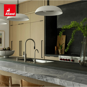 Allandgroup - Mueble de Cocina de Madera Real Norteamericana con Diseño de Listones, Personalizado y de Lujo, con Accesorios - Product Image 5