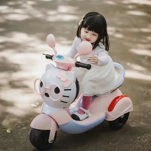 <span class=keywords><strong>Patinete</strong></span> <span class=keywords><strong>Eléctrico</strong></span> para Niños de 1 a 3 Años, Unisex, con Control Remoto, Recargable, Marco de Plástico, Logotipo de Cara de Gato de Dibujos Animados - Product Image 2