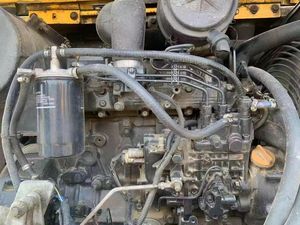 Mini-excavatrice sur pneus Hyundai d'occasion 60w-7 fabriquée en Corée, excavatrice d'occasion Hyundai d'origine, 6 tonnes, certifiée CE EMC - Product Image 5