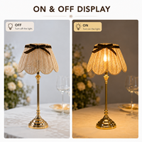 Lampe de bureau LED portable rechargeable, corps en métal plaqué avec abat-jour en rotin, hauteur réglable, formes variées, lumière de mariage