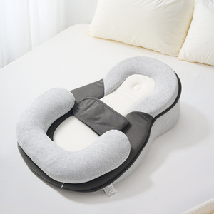 Almohada Inclinada Anti-Náuseas para Recién Nacidos - Product Image 6