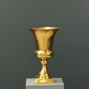 Soporte de jarrón de suelo de mármol rojo de lujo de Metal de diseño americano moderno maceta decorativa de lujo para venta al por mayor - Product Image 3