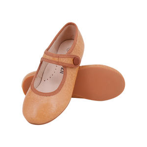 <span class=keywords><strong>Scarpe</strong></span> Casual Mary Jane per bambini <span class=keywords><strong>scarpe</strong></span> da principessa per ragazze <span class=keywords><strong>scarpe</strong></span> da bambina per bambina in pelle goffrata con fiore marrone - Product Image 3