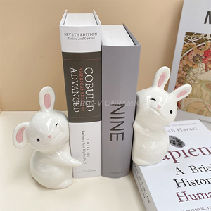 Clip de livre de décoration de chambre modèle lapin pâques lapin décoration de dessin animé serre-livres en céramique tirelire multifonction - Product Image 1