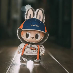 Bambola in Vinile <span class=keywords><strong>POP</strong></span> 38cm 100% Originale, Edizione Limitata Collaborazione Vans, Scarpe, Abbigliamento <span class=keywords><strong>e</strong></span> Oggetti da Collezione, Scatola Misteriosa - Product Image 2