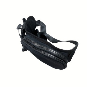 Sac banane sport minimaliste tendance, imperméable, grande capacité et portable, idéal pour la course à pied et les exercices matinaux. - Product Image 6