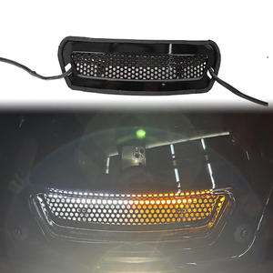 トレーサー フロント LED ウインドシールド ベント/トリム ライト フェアリング ベント トリム ブラック 2 レンズ ソフテイル ローライダー ST FXLRST 2022-2025用 - Product Image 2