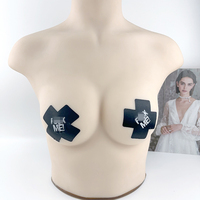 Couvre-mamelons en silicone invisibles pour femmes Pétales de poitrine en forme de coeur sans couture Soutien-gorge adhésif jetable sexy Pasties