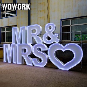 WOWORK party decoro tavolo da lettere in ferro con top uno amore forma personalizzata di colore per la decorazione della festa di compleanno di nozze - Product Image 1