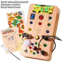 Panel de Juego Interactivo con Interruptor de Luz LED y Enchufe de Simulación para Niños, Juguete Educativo