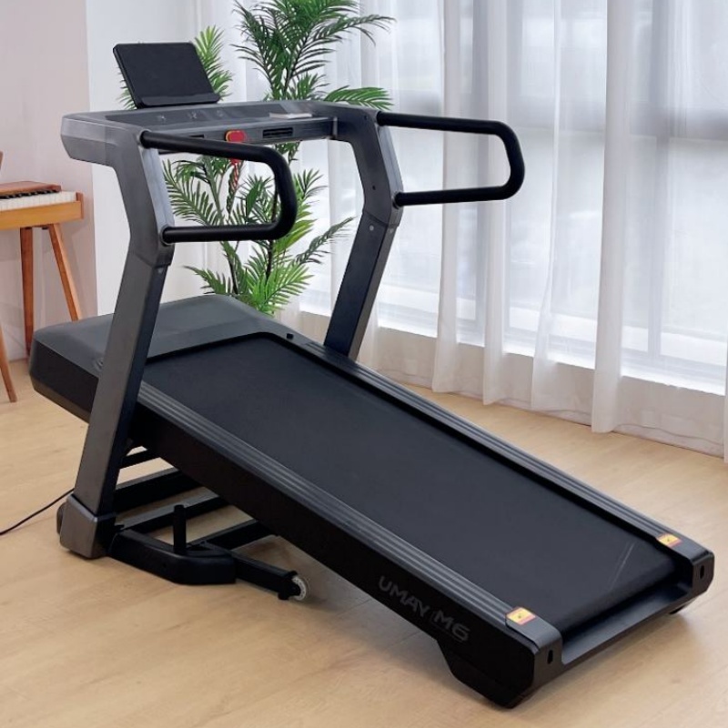 Extra Wide Electric Treadmill – Shock-Absorbing