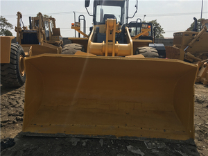 Cargadora de ruedas Komatsu WA380 de segunda mano para trabajos de manejo de arena, grava, tierra y residuos. - Product Image 3