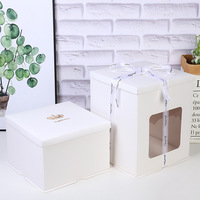 Boîte d'emballage en papier avec fenêtre, Logo personnalisé, conception d'impression, vente en gros, boîtes à gâteaux, multicolore, boulangerie, carré, anniversaire, pièces