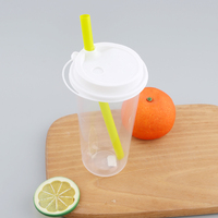 Gobelets en plastique jetables personnalisés avec logo, avec couvercles, en PP, 16oz, 24oz, 32oz, mignons et réutilisables pour bubble tea