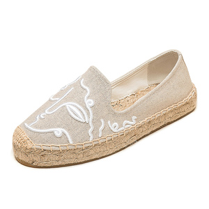 Nouvelles Espadrilles Beige Brodé pour Femme, à Bout Fermé, avec Broderie Abstraite Blanche, en Jute Tressé, Chaussures d'Été à Plateforme - Product Image 1