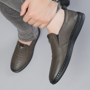 Mocasines de Cuero para Hombre, con Punta Descubierta, Antideslizantes, con Suela de Goma, Color Sólido, Decoración con Logotipo en Relieve, Zapatos Casuales de Negocios - Product Image 3