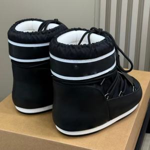 แฟชั่นกันหนาว รองเท้าบูทลำลองสีดำสำหรับฤดูใบไม้ร่วงและฤดูหนาว คุณภาพสูง ดีไซน์หรูหรา คลาสสิก กันน้ำ รองเท้าบูทสำหรับใส่ในหิมะ - Product Image 4