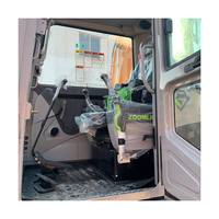 Excavatrice sur chenilles ZOOMLION ZE60E-10 utilisée en stock avec matériau élevé
