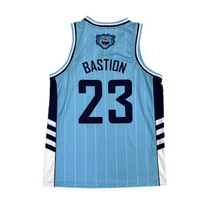 Ensemble de maillots de basket-ball imprimés respirants personnalisés - Tenue de sport sur mesure pour club - Product Image 3