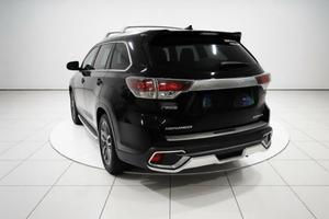 Toyota <span class=keywords><strong>Highlander</strong></span> 2017 2.0T AWD Luxe 7 places LHD, SUV familial grand format turbo essence d'occasion, disponible immédiatement pour l'exportation - Product Image 4